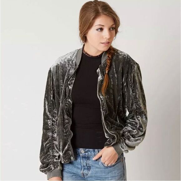 Free people velour velvet bomber jacket zip up small grey scrunch sleeve - Picture 1 of 9